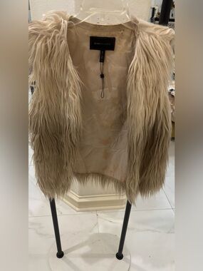 BCBGMaxAzria Beige Faux Fur Vest